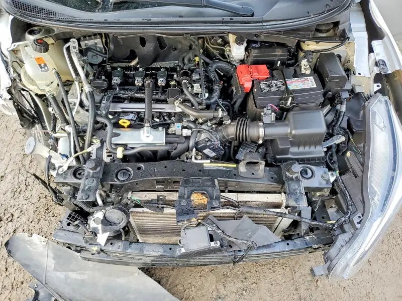 2023 NISSAN VERSA SV  