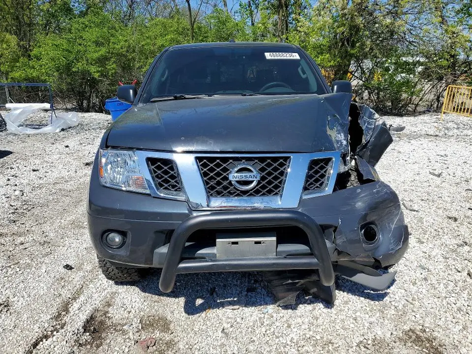 2014 NISSAN FRONTIER S  