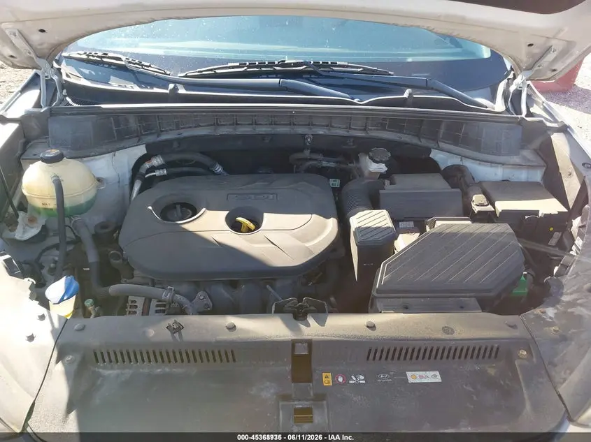 2018 HYUNDAI TUCSON SE