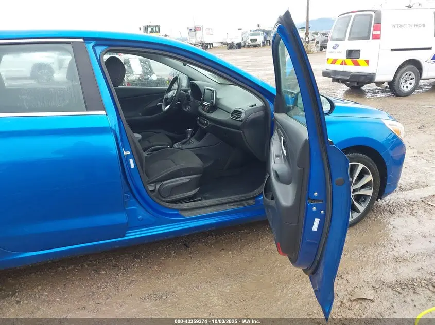 2018 HYUNDAI ELANTRA GT  