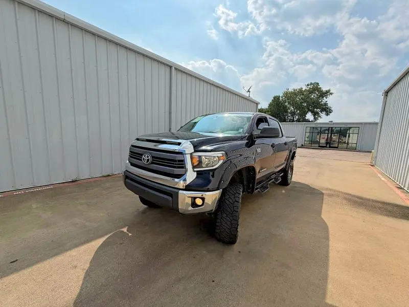 2015 TOYOTA TUNDRA SR5  