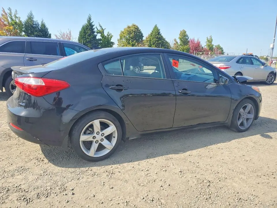 2015 KIA FORTE LX  