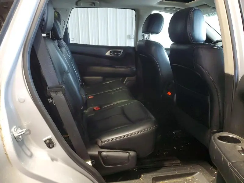 2017 NISSAN PATHFINDER S  