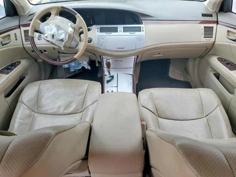 2010 TOYOTA AVALON LIMITED  