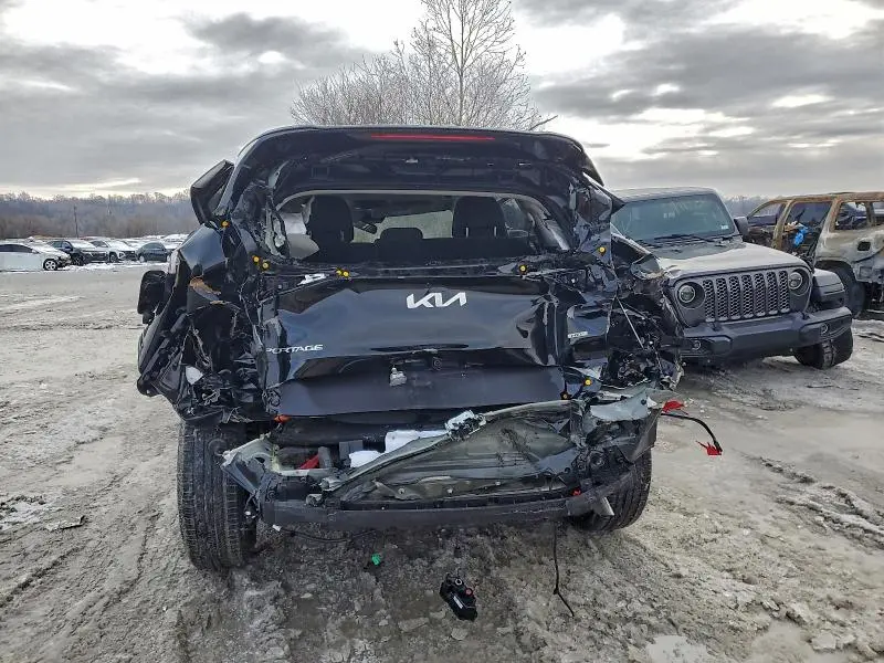 2025 KIA SPORTAGE LX  