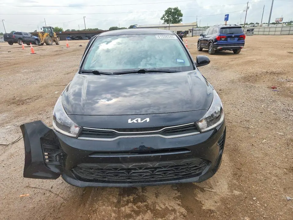 2023 KIA RIO LX  