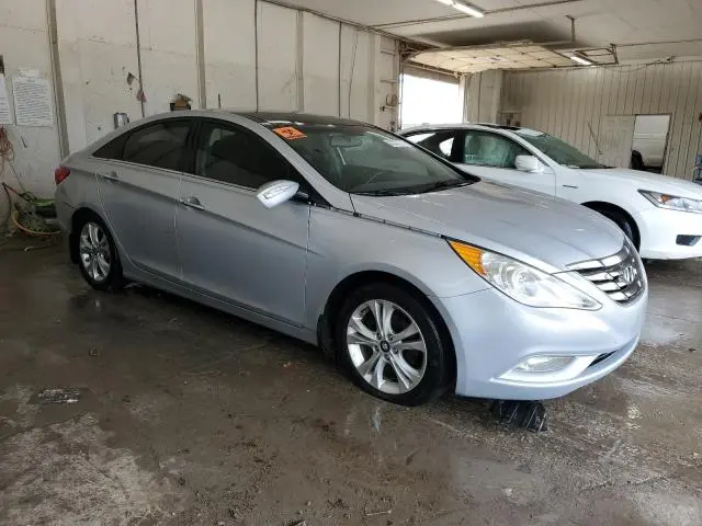 2013 HYUNDAI SONATA SE  