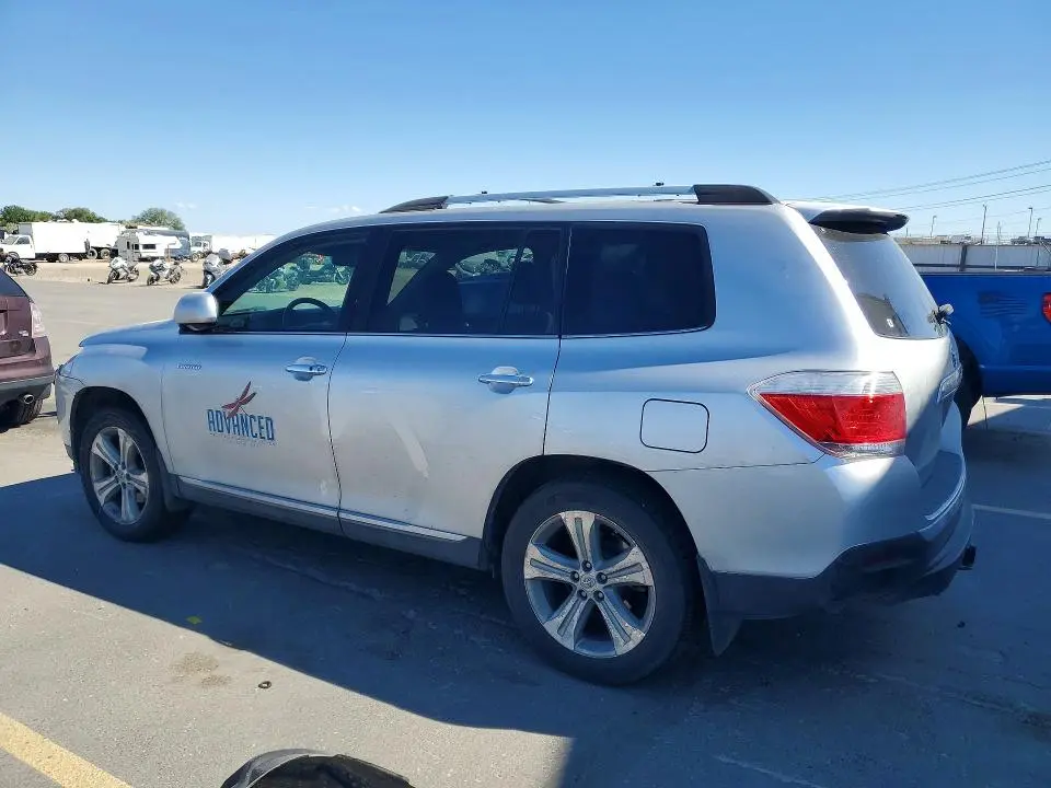 2012 TOYOTA HIGHLANDER   