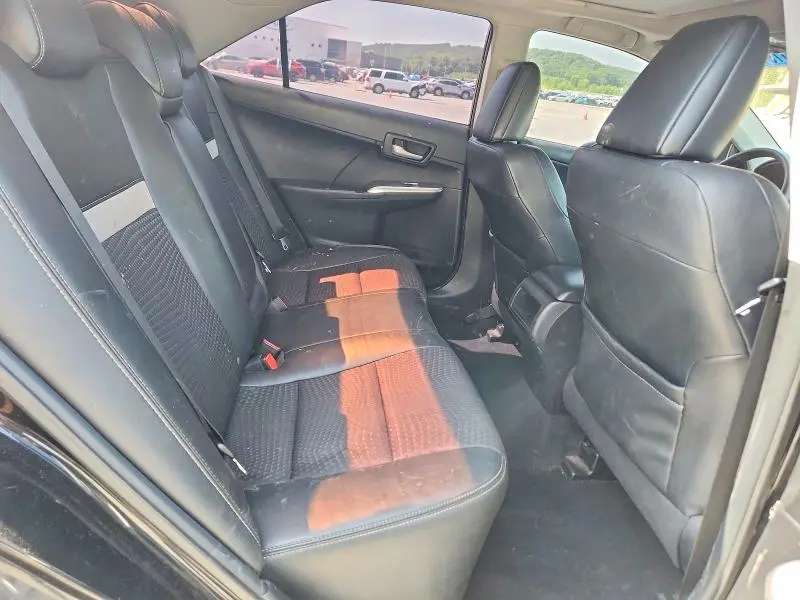 2012 TOYOTA CAMRY SE  