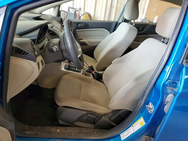 2017 FORD FIESTA SE  