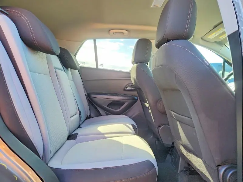 2022 CHEVROLET TRAX LS  