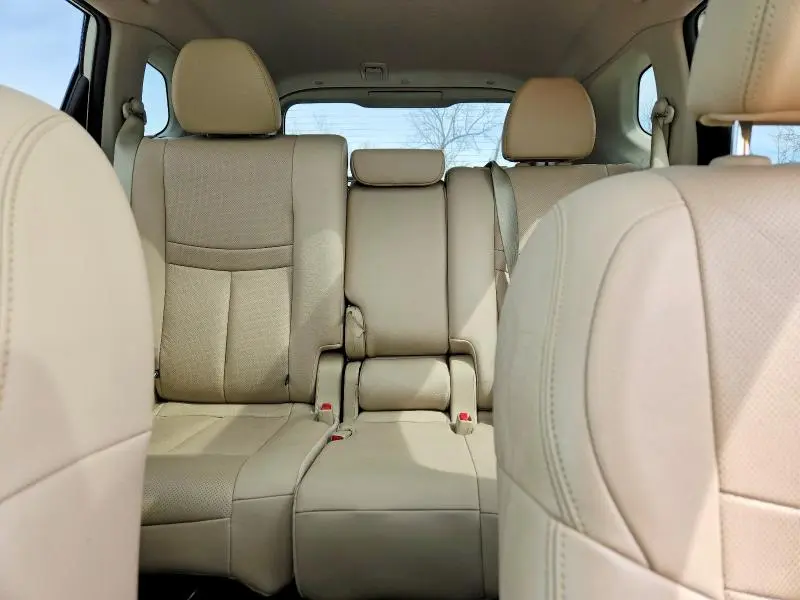 2016 NISSAN ROGUE SL  