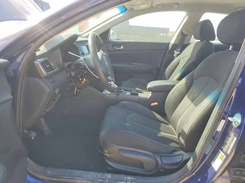 2017 KIA OPTIMA LX  