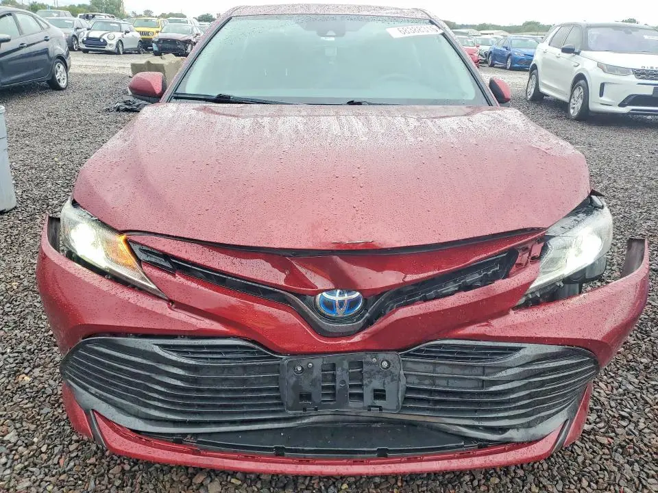 2019 TOYOTA CAMRY LE  