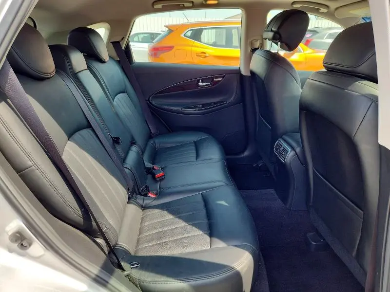 2017 INFINITI QX50 BASE  
