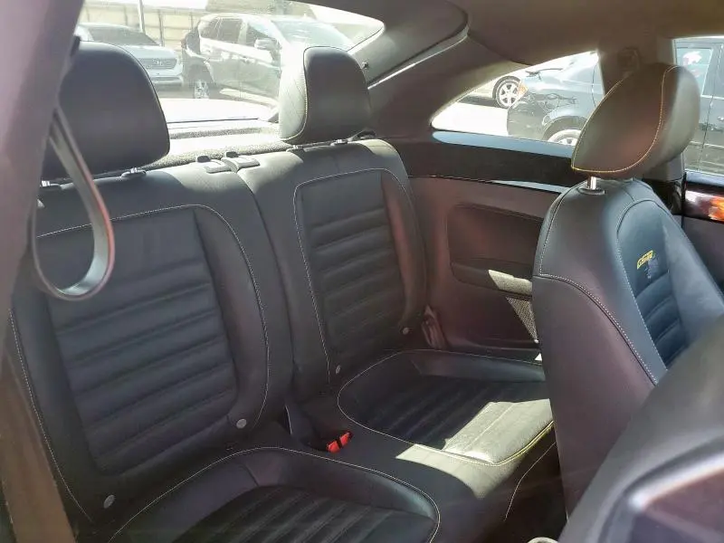 2014 VOLKSWAGEN BEETLE TURBO  