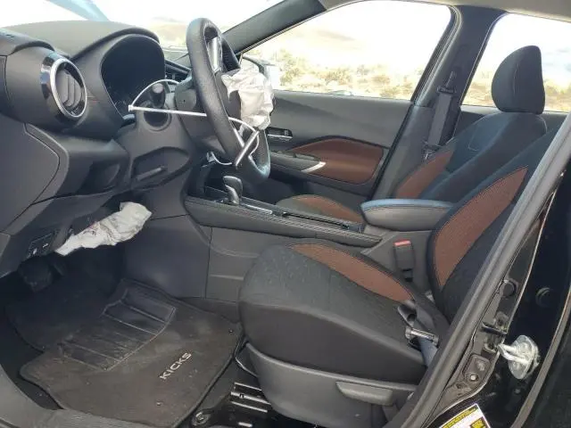 2023 NISSAN KICKS SR  