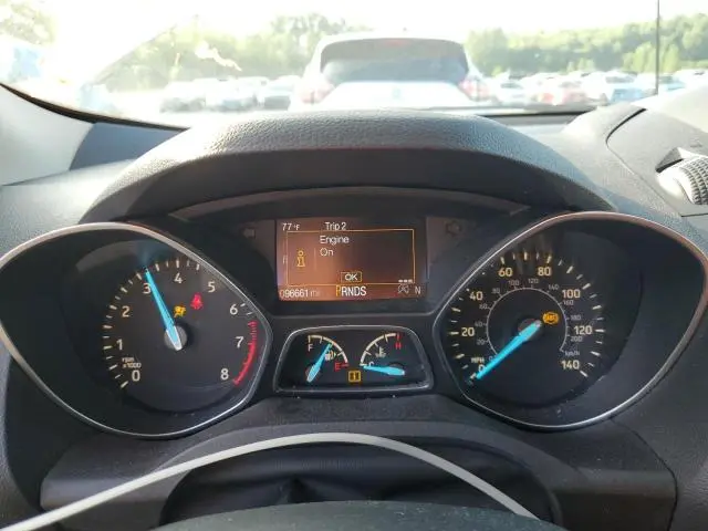 2017 FORD ESCAPE SE  