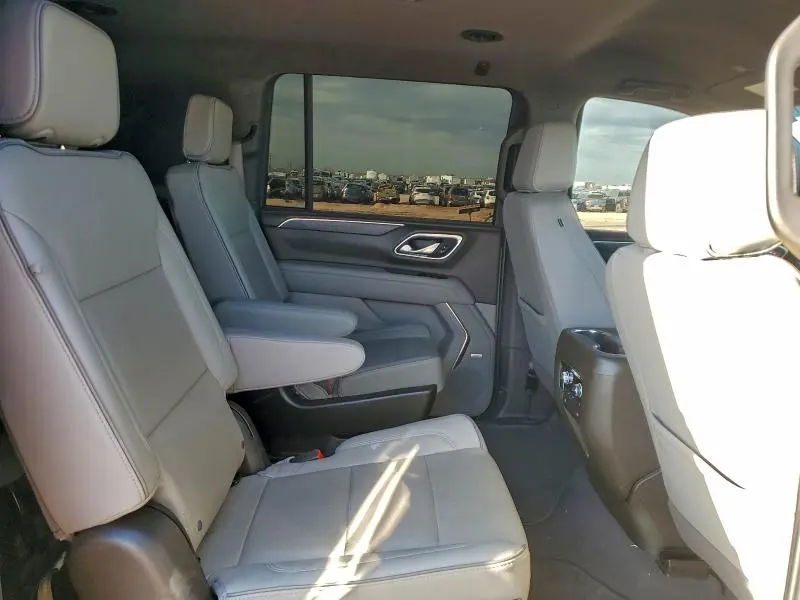 2024 GMC YUKON XL C1500 SLT  