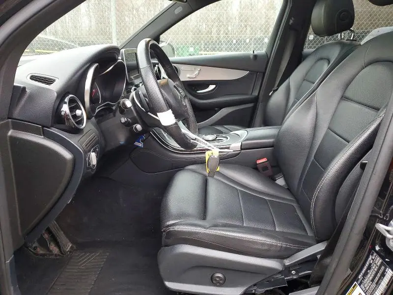 2019 MERCEDES-BENZ GLC 300 4MATIC  