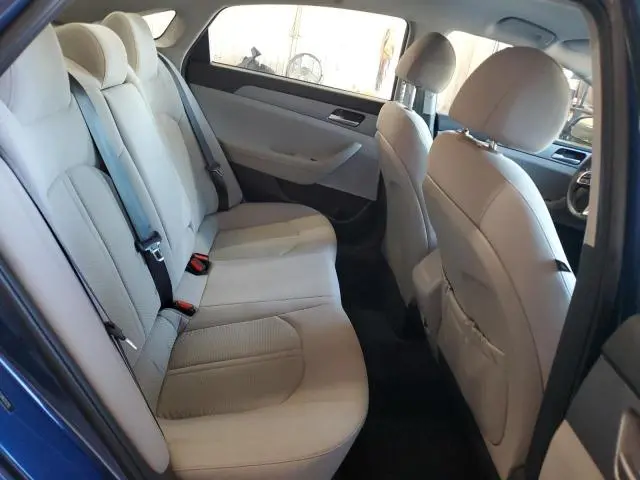 2018 HYUNDAI SONATA SE  