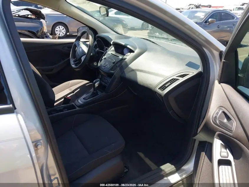 2016 FORD FOCUS S