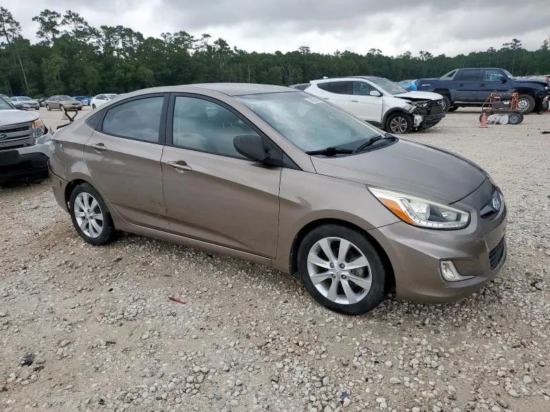 2014 HYUNDAI ACCENT GLS  