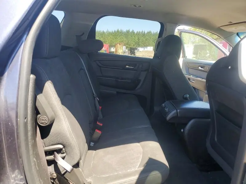 2013 GMC ACADIA SLE  