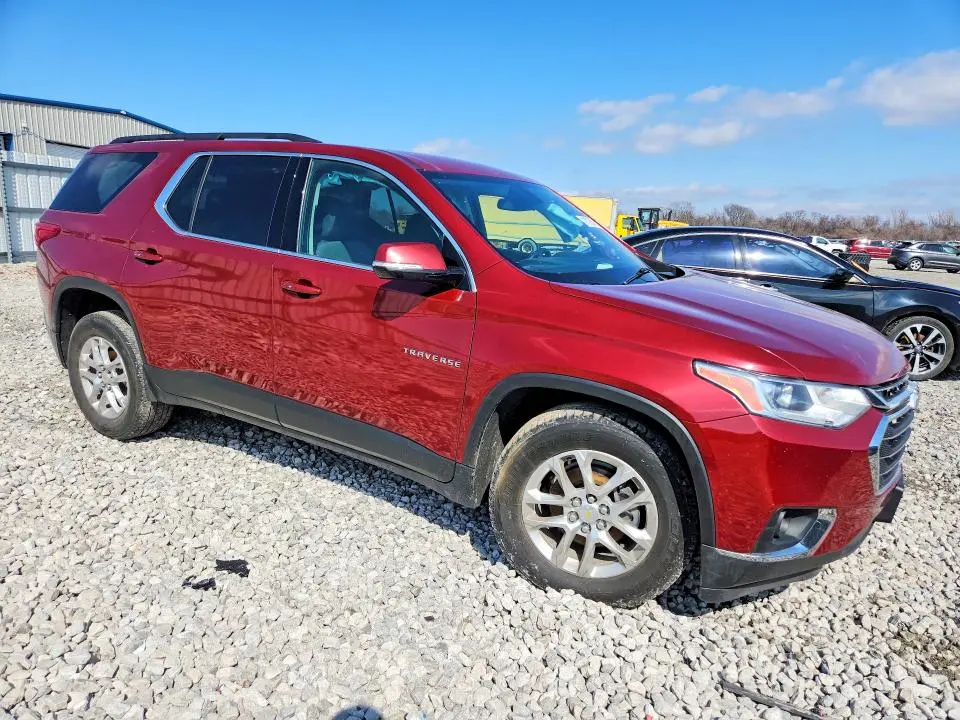 2020 CHEVROLET TRAVERSE LT  