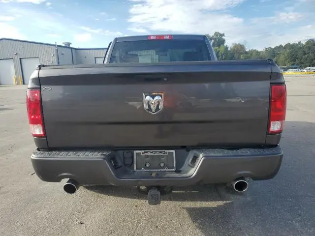 2017 RAM 1500 ST