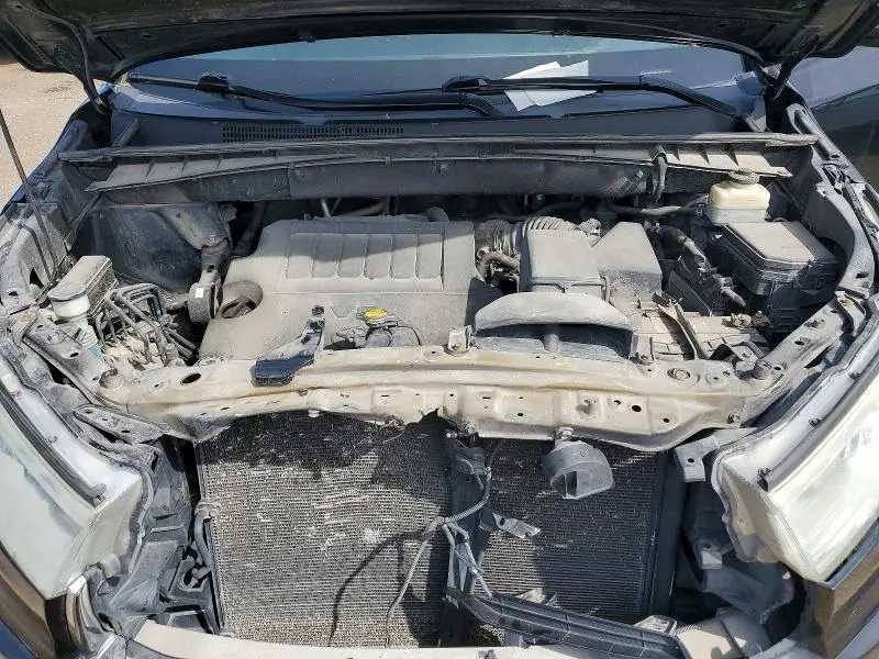 2014 TOYOTA HIGHLANDER XLE  