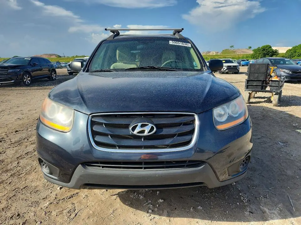 2011 HYUNDAI SANTA FE GLS  