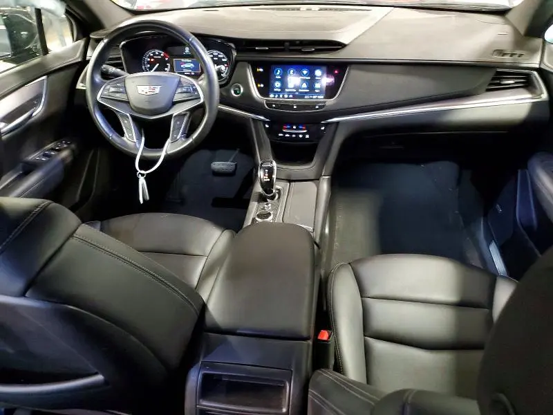 2021 CADILLAC XT5 LUXURY  