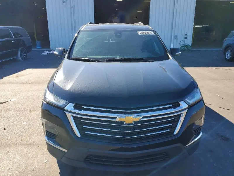 2023 CHEVROLET TRAVERSE LT  