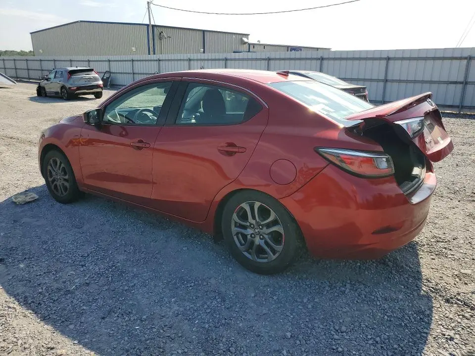 2019 TOYOTA YARIS LE  