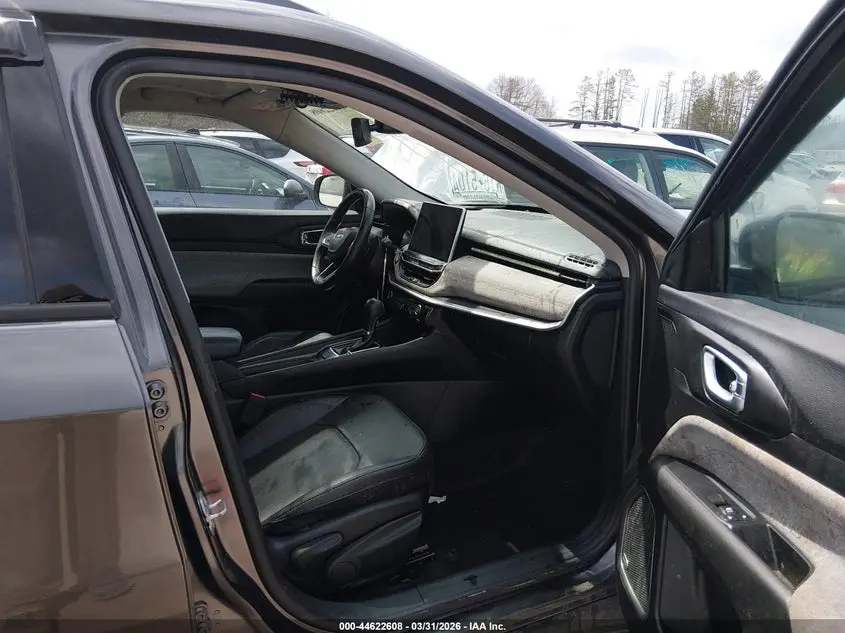 2022 JEEP COMPASS LATITUDE LUX 4X4