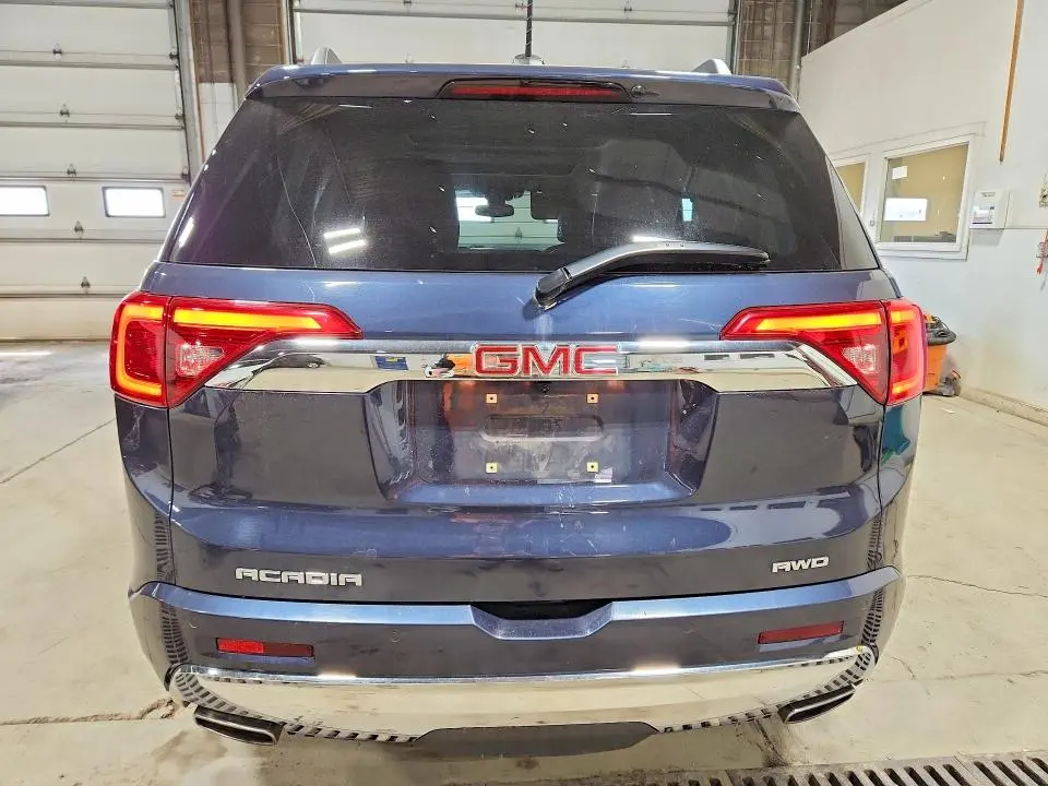 2019 GMC ACADIA DENALI  