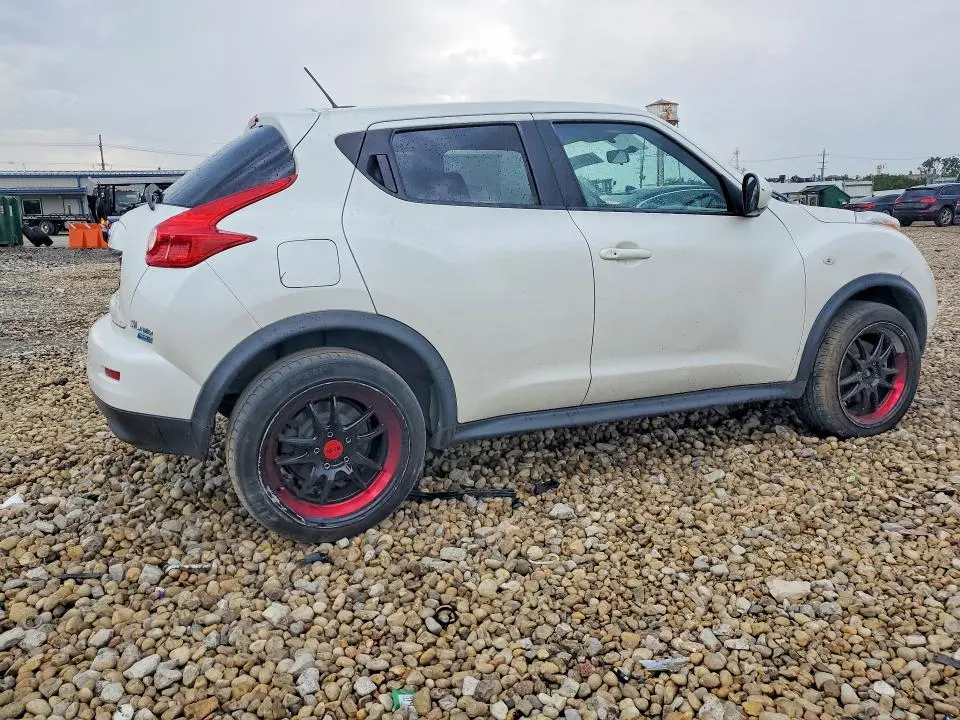 2013 NISSAN JUKE S  