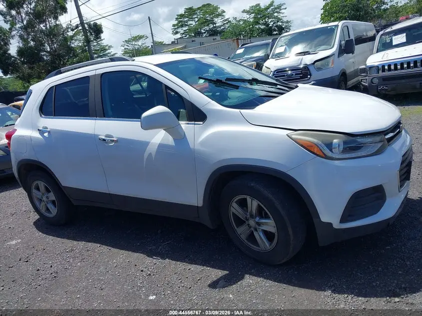 2017 CHEVROLET TRAX LT