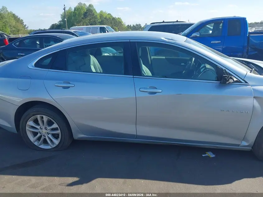 2017 CHEVROLET MALIBU 1LT