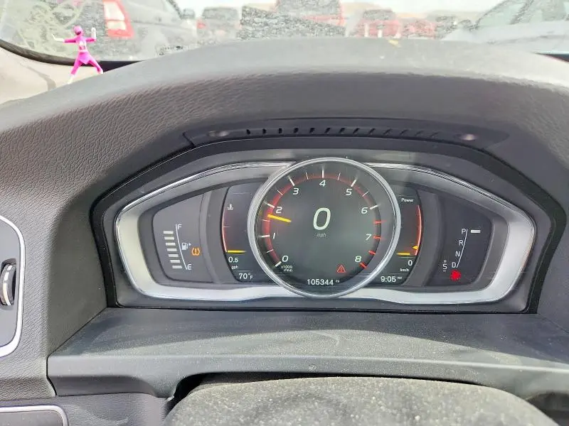 2018 VOLVO V60 T5 DYNAMIC  