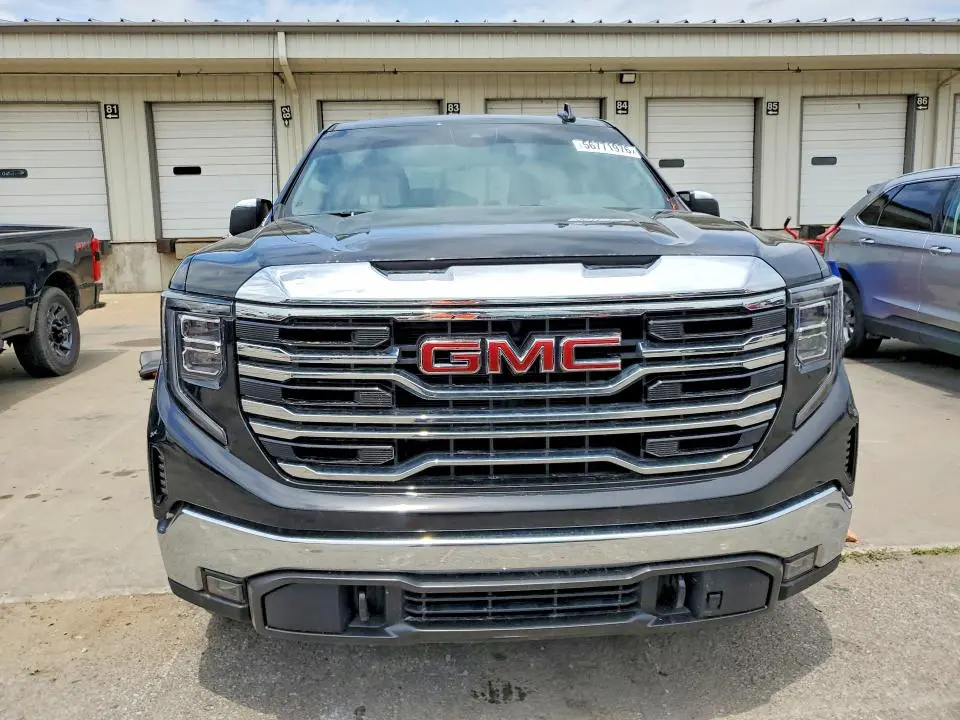 2024 GMC SIERRA K1500 SLT  