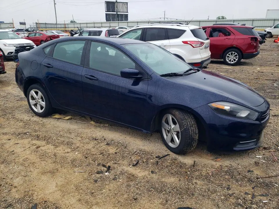 2016 DODGE DART SXT  