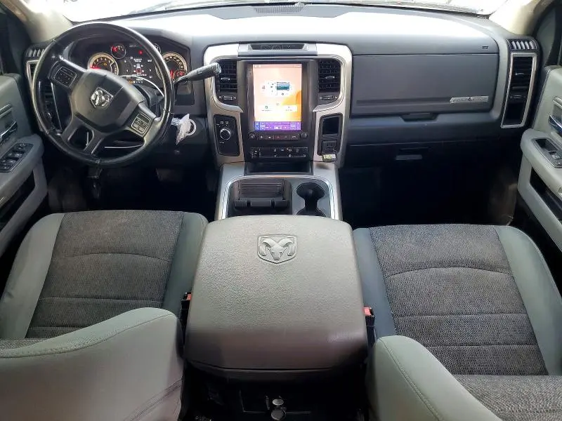 2018 RAM 2500 SLT  