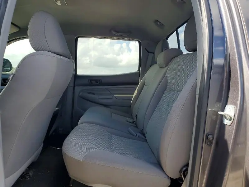 2013 TOYOTA TACOMA DOUBLE CAB PRERUNNER  