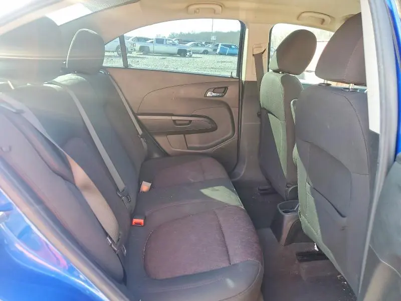 2018 CHEVROLET SONIC LT  