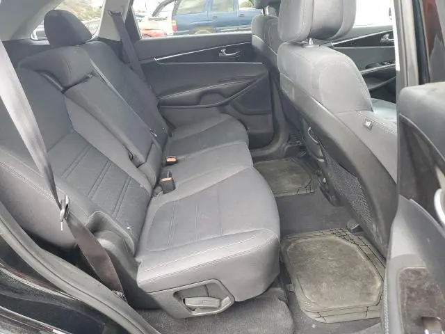 2016 KIA SORENTO LX  