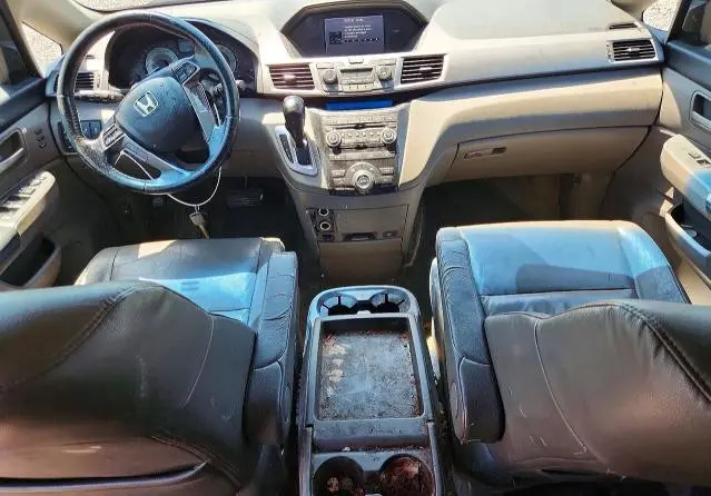 2011 HONDA ODYSSEY TOURING  