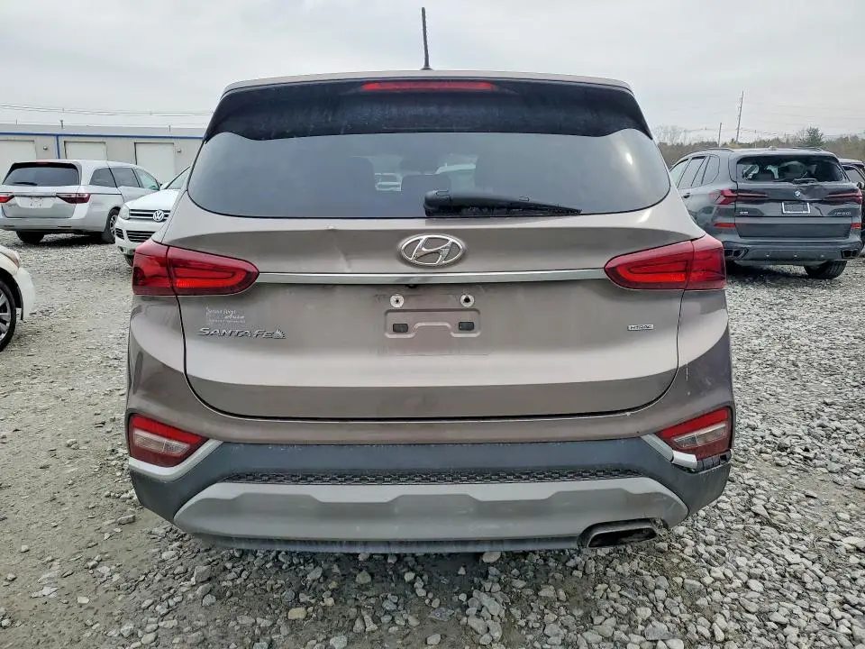 2019 HYUNDAI SANTA FE SE 2.4L  