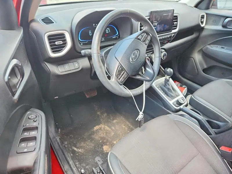 2025 HYUNDAI VENUE LIMITED  